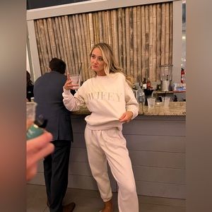 Wifey sweatsuit set/ bridal six stories